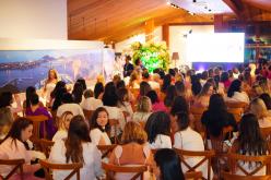 Galeria de Fotos - FOTOS - 1º Encontro Eu & Elas - Outubro Rosa