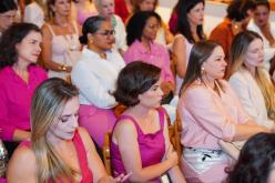 Galeria de Fotos - FOTOS - 1º Encontro Eu & Elas - Outubro Rosa