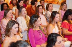 Galeria de Fotos - FOTOS - 1º Encontro Eu & Elas - Outubro Rosa