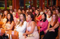 Galeria de Fotos - FOTOS - 1º Encontro Eu & Elas - Outubro Rosa