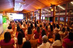 Galeria de Fotos - FOTOS - 1º Encontro Eu & Elas - Outubro Rosa