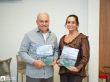 Galeria de Fotos - FOTOS - Coquetel de Lançamento do Livro de 80 Anos