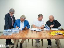 Galeria de Fotos - FOTOS - Coquetel de Lançamento do Livro de 80 Anos
